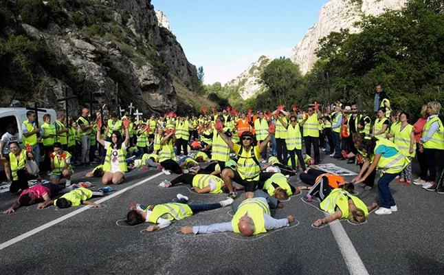 Acto de protesta tras el accidente mortal ocurrido en Pancorbo en septiembre, con cinco fallecidos/PCR