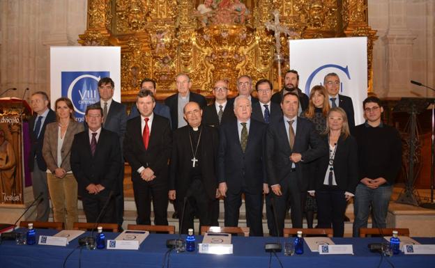En las mesas de trabajo están representadas todas las instituciones de la Fundación/GIT