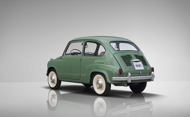 Este 600 fue fabricado en 1957 y restaurado en 2007 por Seat Coches Históricos en la Zona Franca de Barcelona.