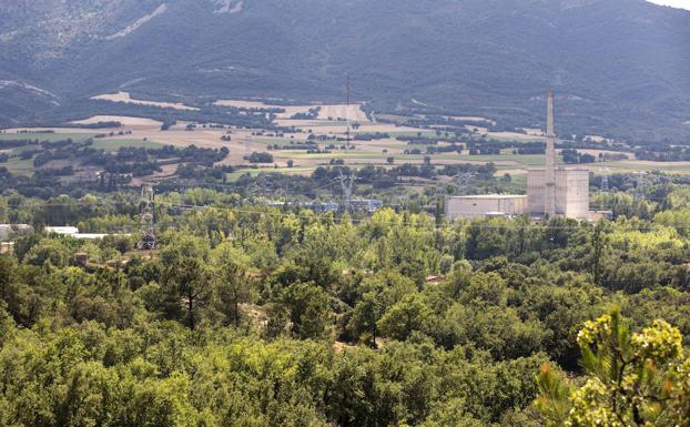 Vista panorámica de Santa María de Garoña y su entorno/David Aguilar /EFE