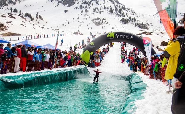 El Water Slide es una de las actividades más divertidas y atractivas para los usuarios/Aramón