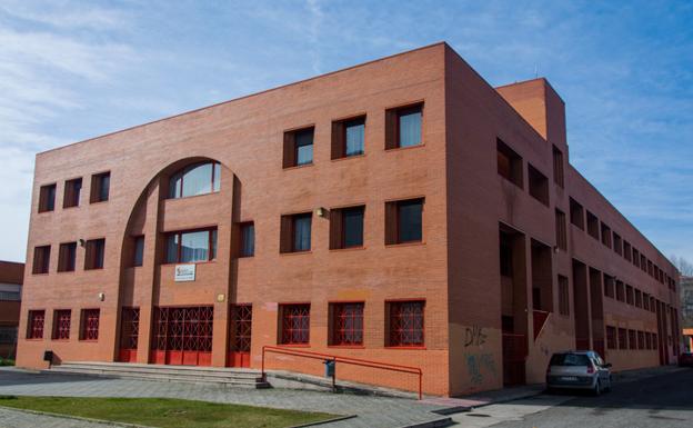 Escuela Oficila de Idiomas de Burgos./JAQ