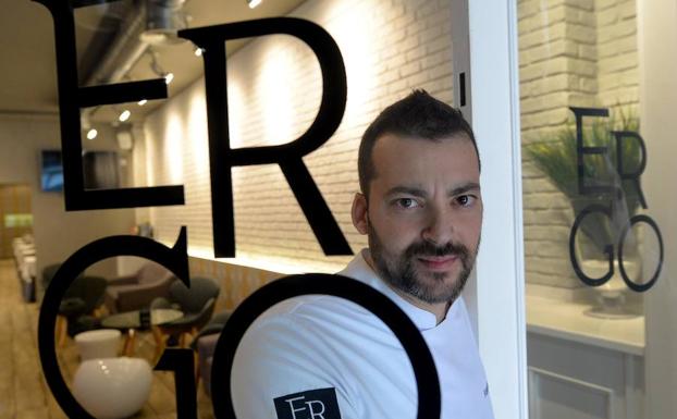 Rubém Osorio, chef del restaurante 'Ergo'./Ricardo Ordóñez/ICAL