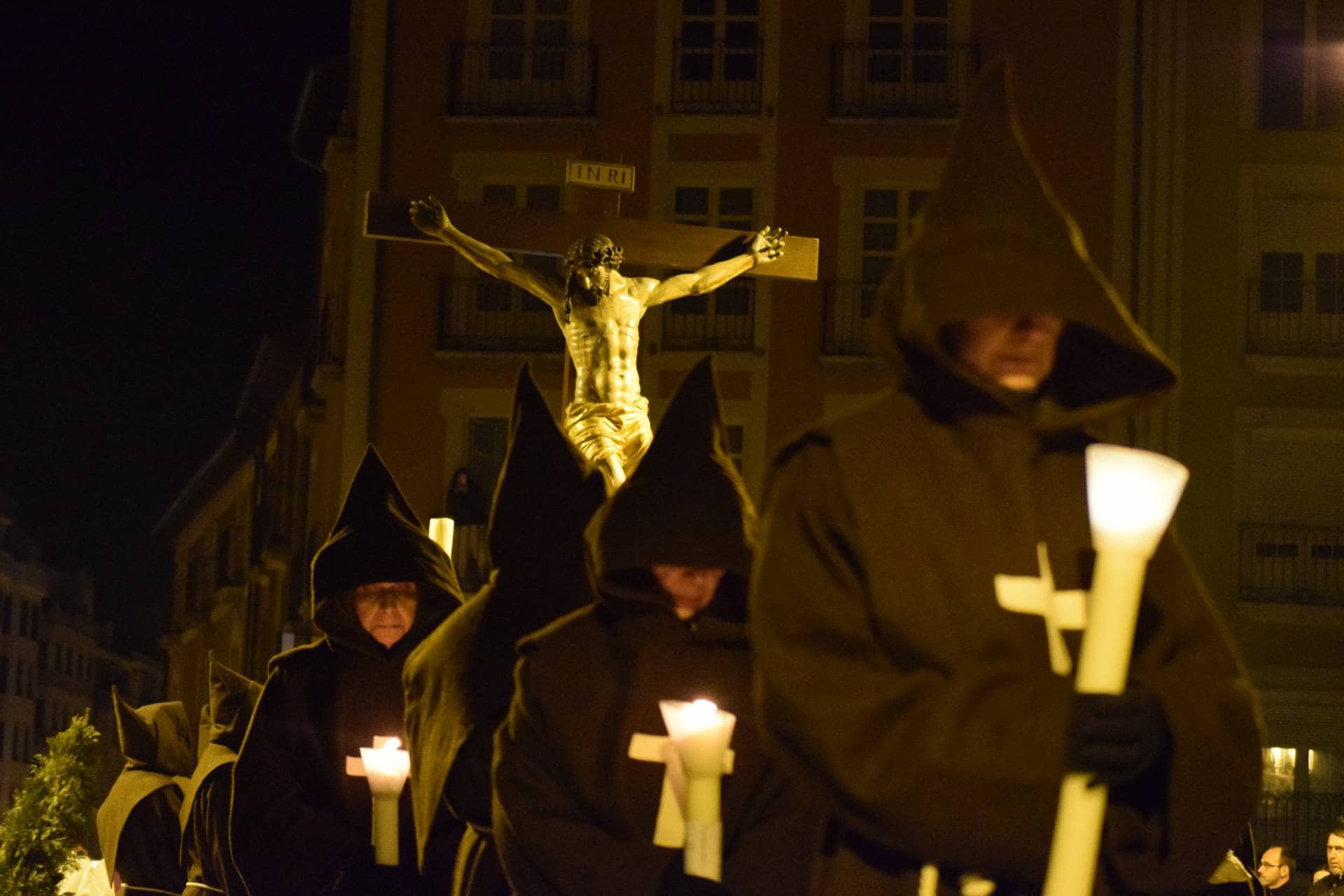 Imagen de la procesión del Silencio de anoche por las calles de Burgos. /Arzobispado de Burgos